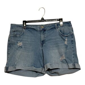 Women’s JLo Plus Size Distressed Shorts